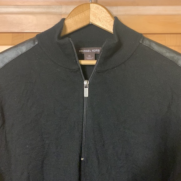 Michael Kors (XL) - Picture 2 of 14